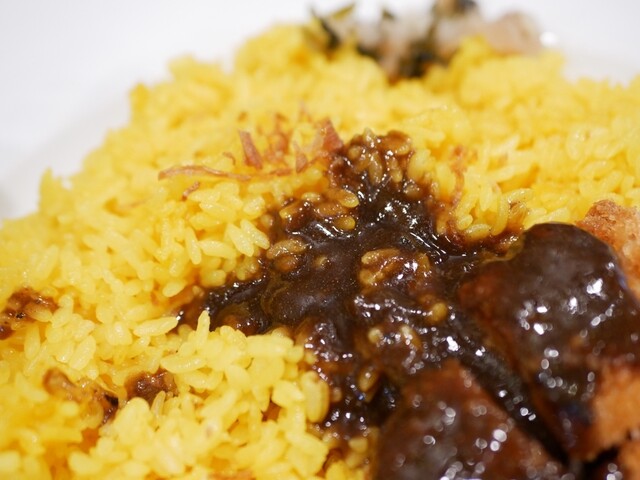 recommendations image for 旨さと辛さがここちよい黒カレー 萬栄カレー