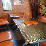 CAFE RESTAURANT GARAGE的实拍图