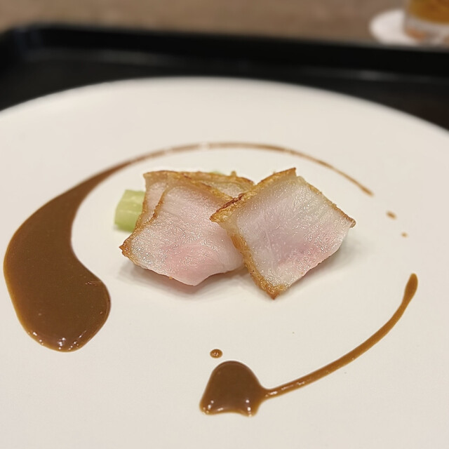 齋華的實拍高清圖