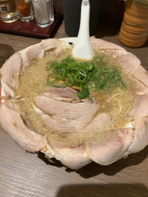 元祖熟成細麺 香来 天王寺MIO店的實拍高清圖