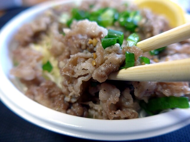 串焼肉・串焼きホルモン てが利的实拍高清图