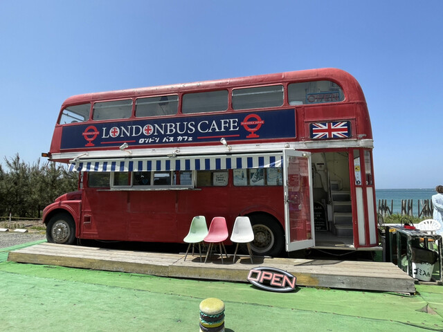 ロンドンバスカフェ的實拍高清圖