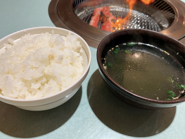 鶴橋ホルモン本舗 駅前店的實拍高清圖
