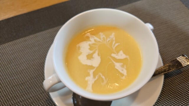 柳鳳的實拍高清圖