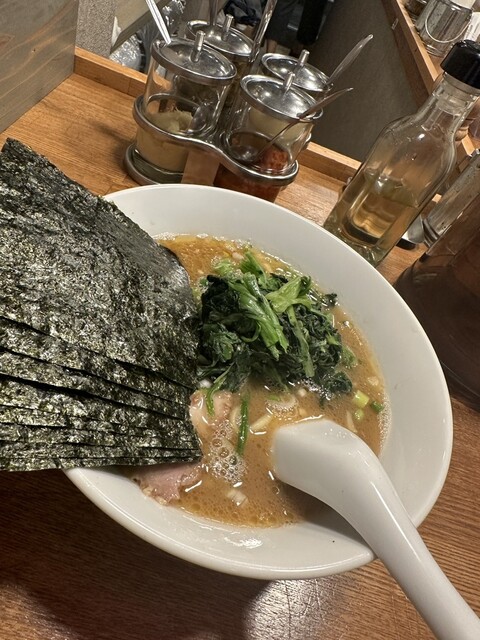 recommendations image for 神楽坂家系ラーメン モンタナ