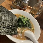 recommendations for 神楽坂家系ラーメン モンタナ