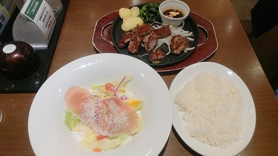 デニーズ 秋葉原中央口店的實拍高清圖