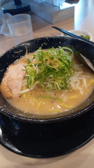 ラーメン食堂 神豚 大東店的實拍高清圖