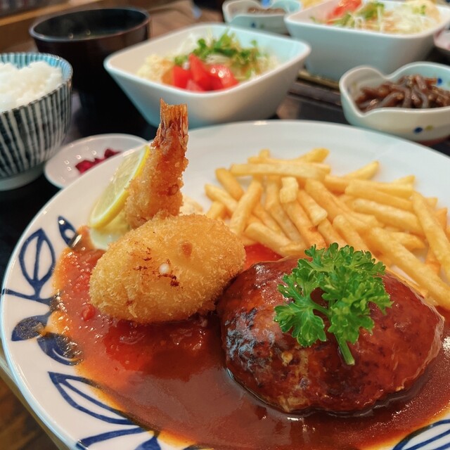 洋食の店ITADAKI的實拍高清圖