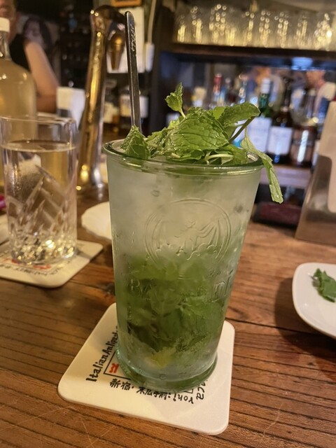 どん底的實拍高清圖