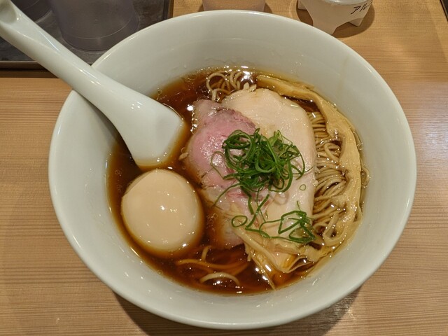 らぁ麺 はやし田 赤羽店的实拍高清图