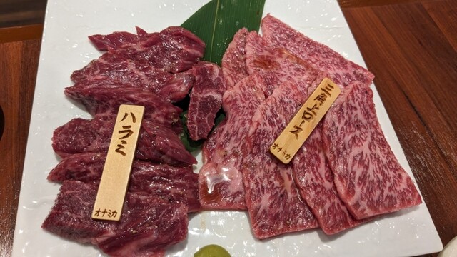 焼肉 ONAKANOMIKATA的實拍高清圖