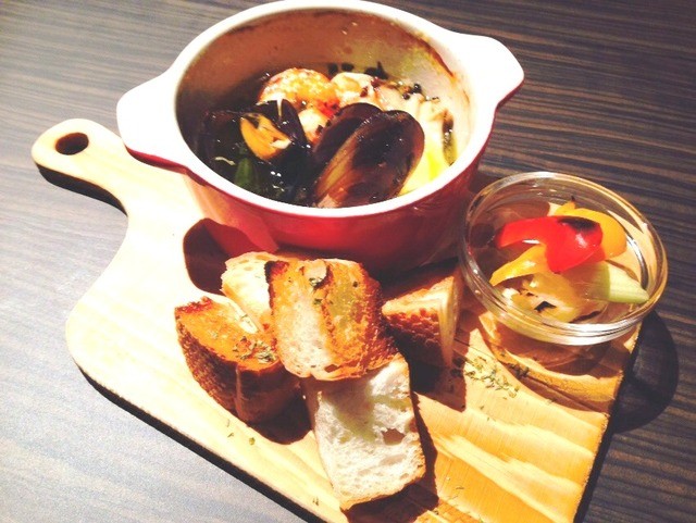 Foods and shotbar Hide-out的實拍高清圖