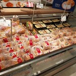志津屋 京阪樟葉店的實拍圖