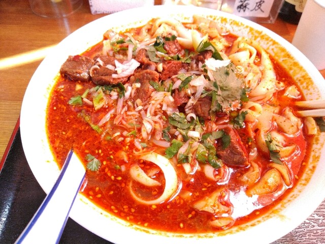 大碗蘭州拉麺・刀削麺的实拍高清图