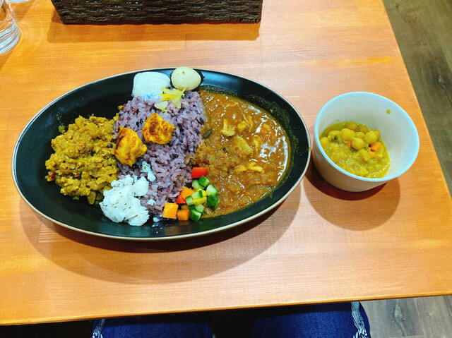 京都スパイスカレー KAAYA的实拍高清图