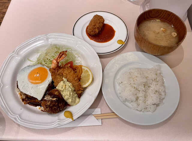 洋食 Quattro ルクア大阪店的實拍高清圖