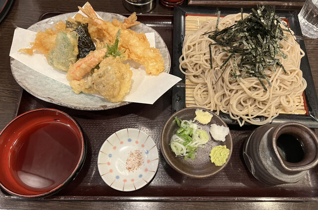 真御膳そば 葉実皮 イオン岩見沢店的實拍高清圖