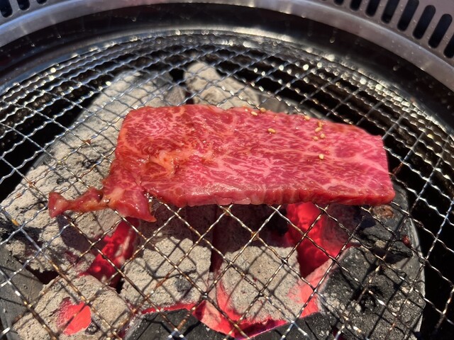 recommendations image for 炭火焼肉HONMACHI
