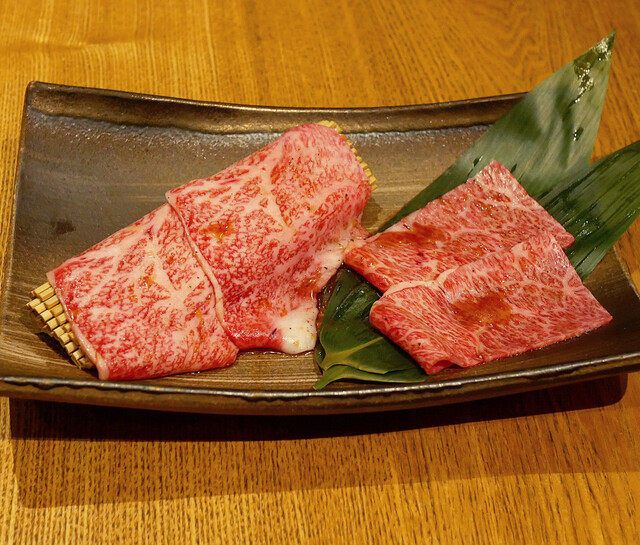 和牛焼肉 牛WAKA丸 新橋店的实拍高清图
