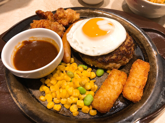 ガスト 板橋駅前店的實拍高清圖