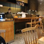 AT THE 21的实拍图