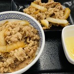 吉野家 札幌狸小路店的實拍圖