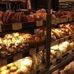 ブラッスリー・ヴィロン 丸の内店的實拍圖