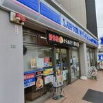 ローソン  明大前駅南的实拍图