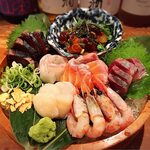 居酒屋亀屋権八 二条本店的实拍图