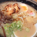 河内らーめん　喜神 シークル店的實拍圖