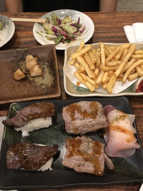 炭火焼き鳥 完全個室居酒屋 はなび 上野店的實拍高清圖