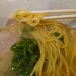 四代目麺処 ゆうじ的实拍图