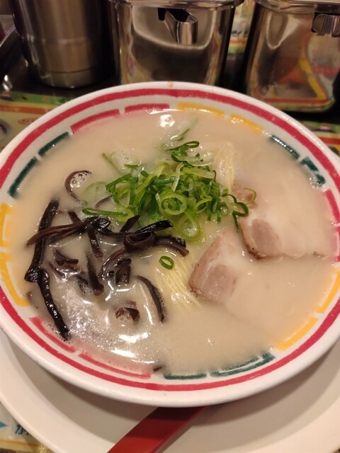 九州じゃんがららあめん 銀座店的实拍高清图