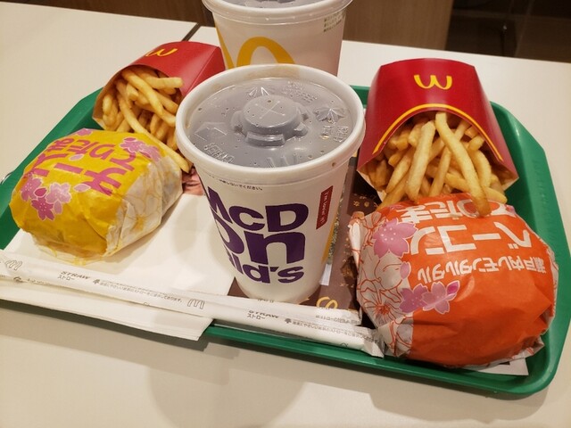 マクドナルド  梅田茶屋町店的實拍高清圖