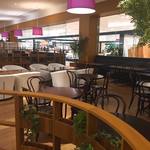 モア カフェ 東京インテリア家具 大阪本店的實拍圖