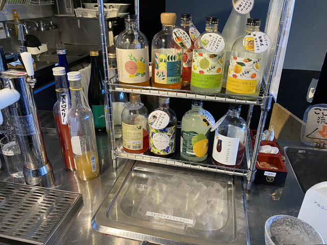 SAKE MARKET 新宿店的实拍高清图