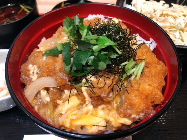 手切りロース かちかつ 品川シーズンテラス店的實拍高清圖