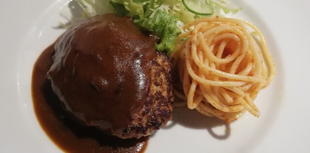 ハンバーグダイニング たくみ的实拍高清图