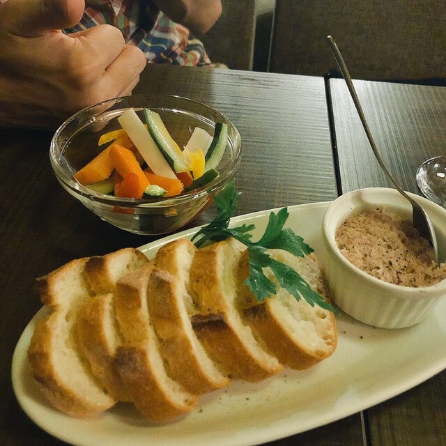 ワイン酒場 GabuLicious 銀座店的实拍高清图