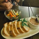 ワイン酒場 GabuLicious 銀座店的实拍图