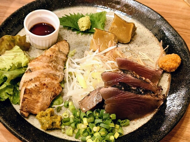 ワラヤキ酒場 あくと的實拍高清圖