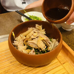 食彩雲南 過橋米線 四谷三丁目店的实拍图