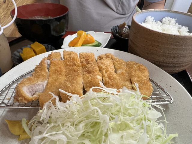 海小屋 夕陽的实拍高清图