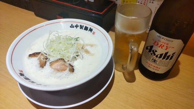 やま中製麺所 北浜店的實拍高清圖