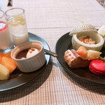 recommendations for F&J×THE CORNER ROOM