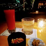 THE GARDEN BAR的实拍图