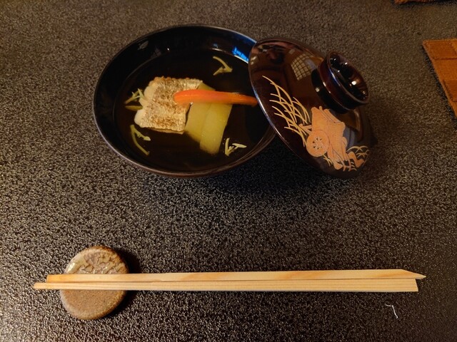四季 よし菜的实拍高清图
