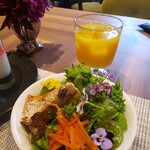 recommendations for F&J×THE CORNER ROOM