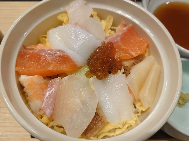 和食鍋処 すし半 深井店的实拍高清图